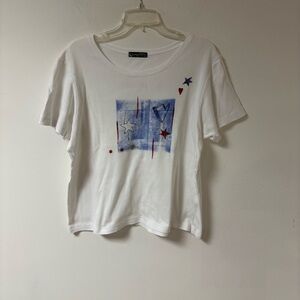 Luna women’s White Graphic Tee with Blue and Red Accents July 4th XL